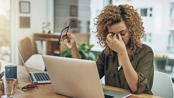 The Smart Person Trap – Intellectualizing Grief